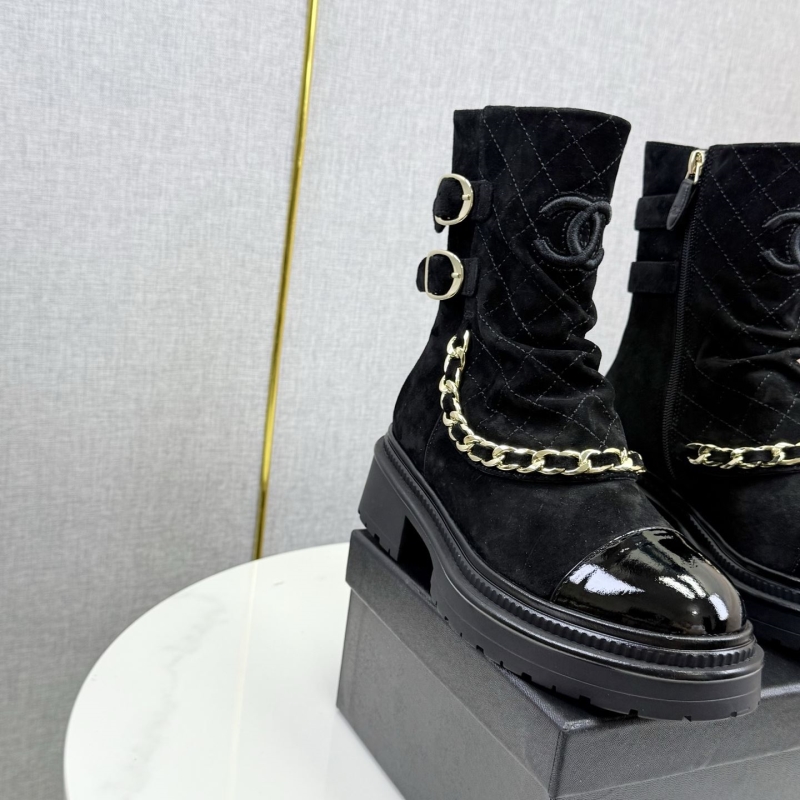 Ch**el boots